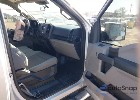 2019 Ford F-150 Xl z USA, uszkodzony, nr VIN 1FTMF1EB9KKC31311